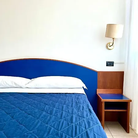 Szálloda Montecarlo Milano Marittima