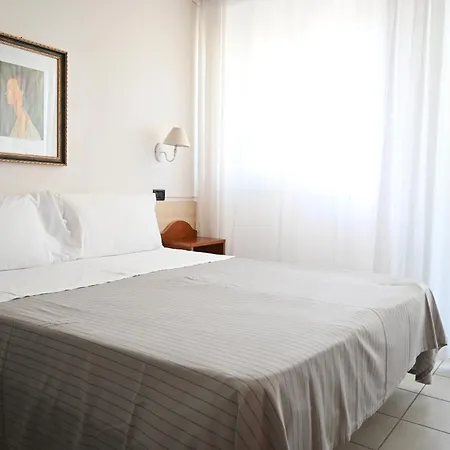 Montecarlo Hotel